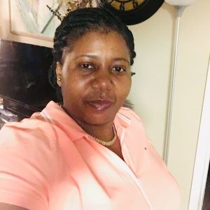 Meet your Posher, Simone